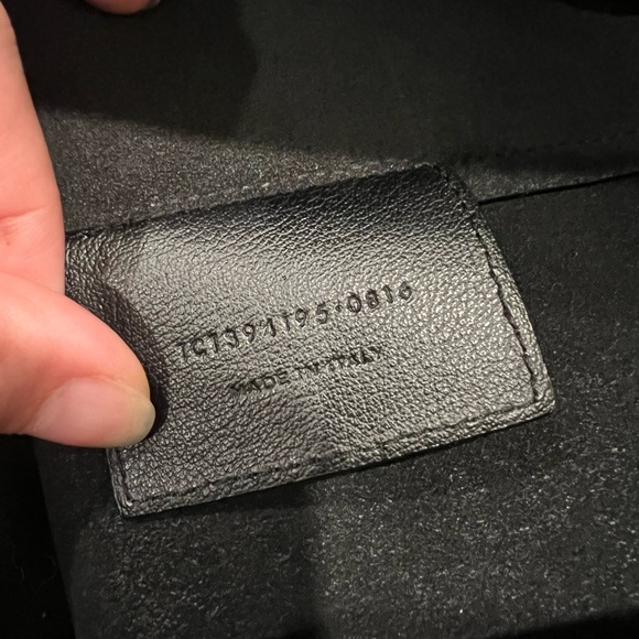 Authentic Saint Laurent Black Shopping Tote - Picture 9 of 13